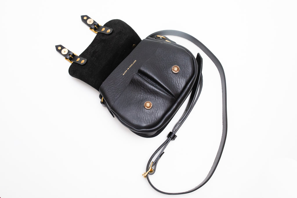 Beau Jolie Cross Body Satchel With Gold In Noir